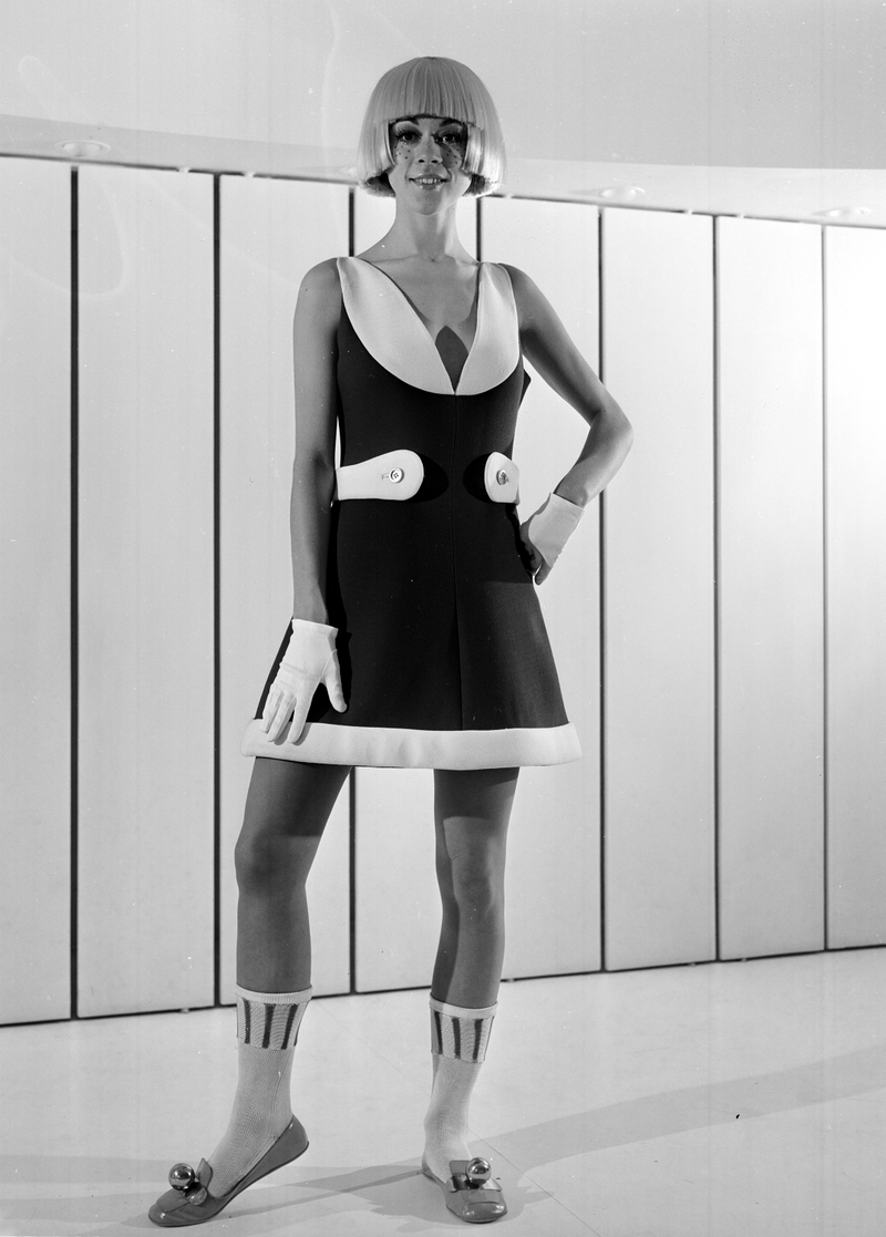 Illustration for article titled André Courrèges Defined the Shape of Space Age Fashion